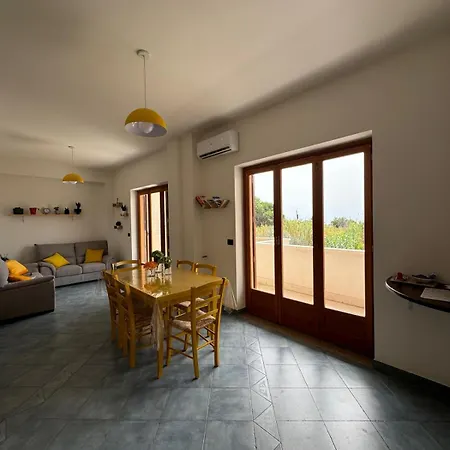 לינה וארוחת בוקר Il Giardinetto *