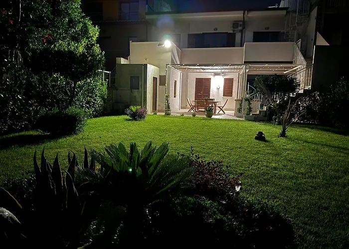 Il Giardinetto לינה וארוחת בוקר Ardore Marina